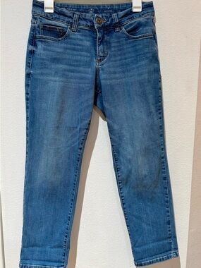 St. John's Bay Mid Blue Cropped Slim Jeans